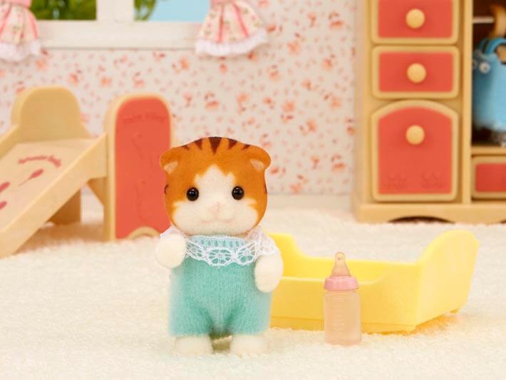 Sylvanian Familes Maple Cat Baby