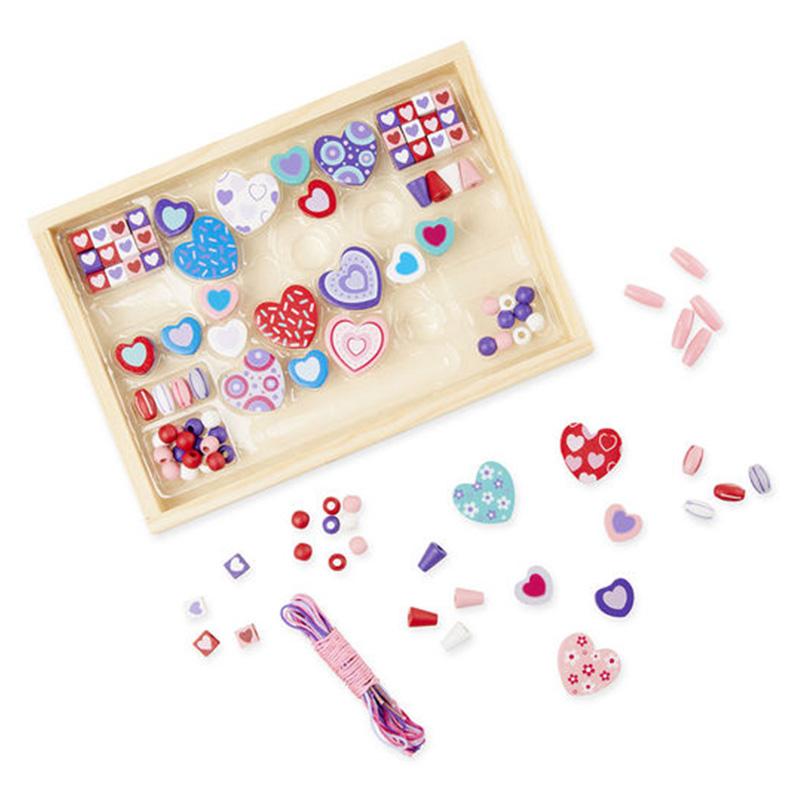 Melissa & Doug Sweet Hearts Bead Set