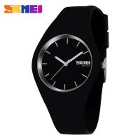 Student silicone waterproof pointer watch simple men's and women's jelly colored gift electronic watch 9068-black white