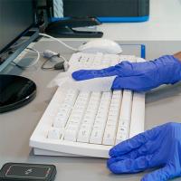 Keyboards-Seal-Shield-Seal-Clean-Glow-Waterproof-Wired-Membrane-Keyboard-with-Key-Lock-and-USB-Extension-Cable-White-SSWKSV207GL-2