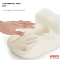 a85d99867a603f12-f-w_200