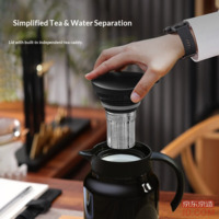 6a590f7b63d90875-f-w_200