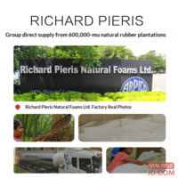 5f160ffa328dc66f-f-w_200