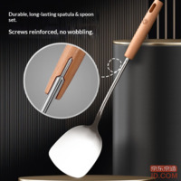 8f173f64f261608a-f-w_200