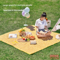 646bbc145e5f36ec-f-w_200