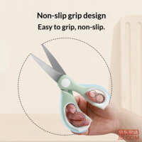 4ef9c984fcec905c-f-w_200