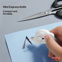 7ce8522b187c29df-f-w_200