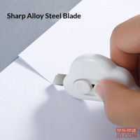 c304e49d05ec435c-f-w_200